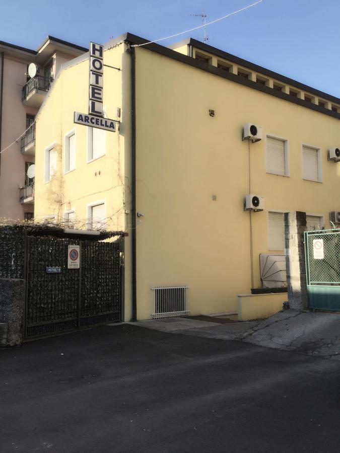 Hotel Arcella Padova Bagian luar foto