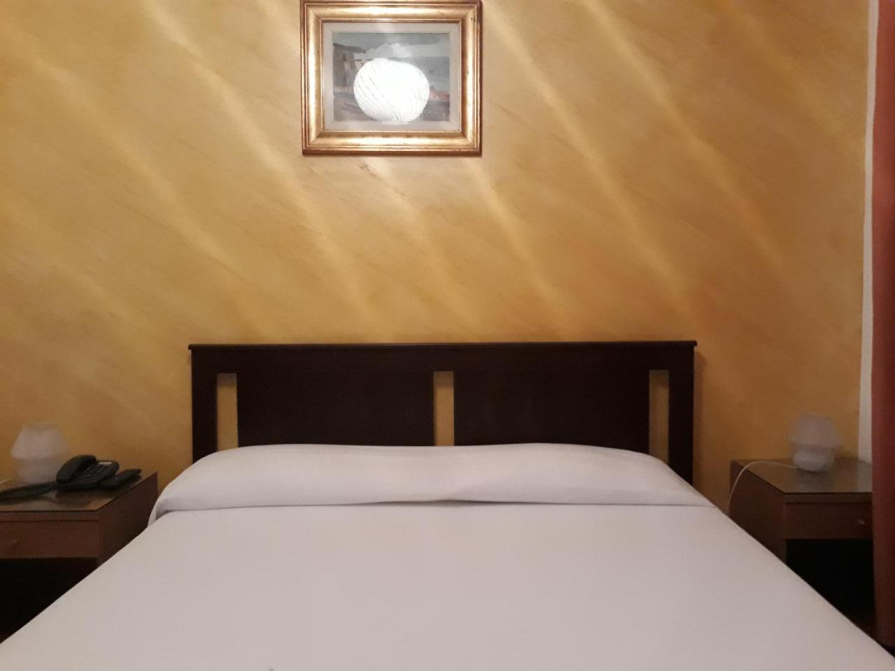 Hotel Arcella Padova Bagian luar foto