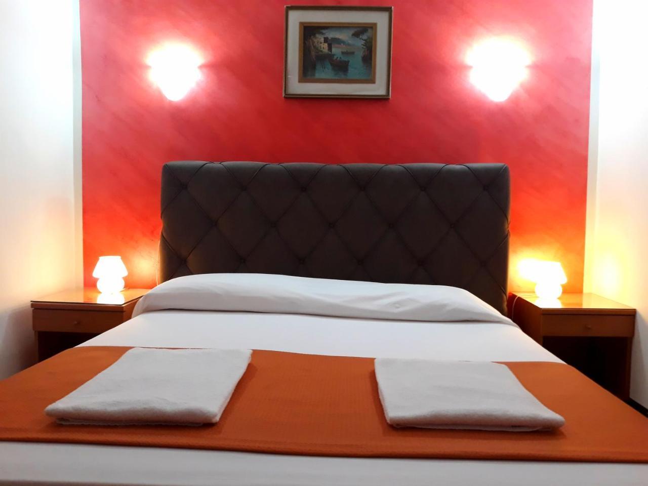 Hotel Arcella Padova Bagian luar foto