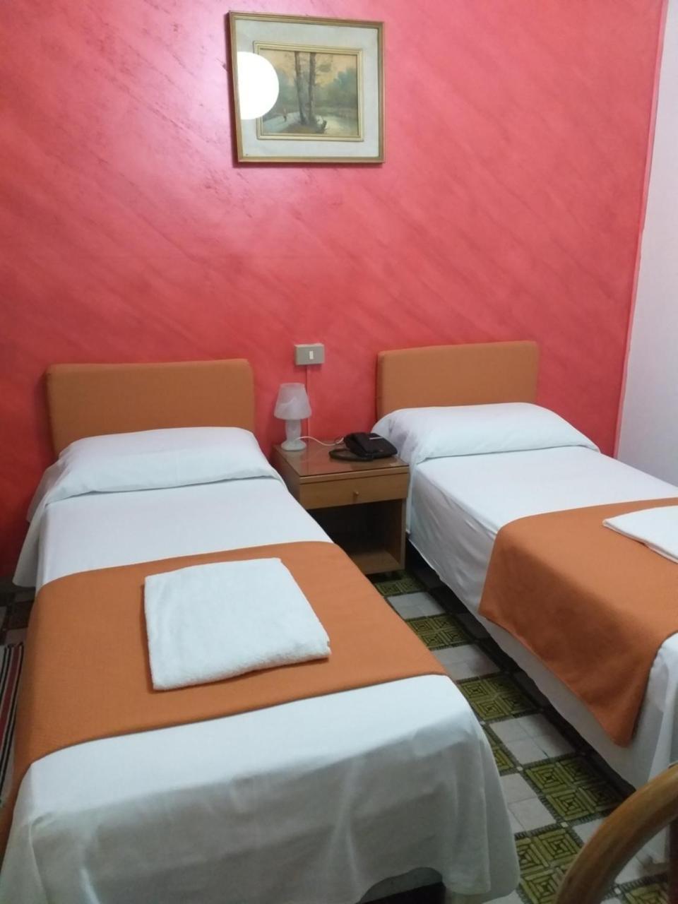 Hotel Arcella Padova Bagian luar foto